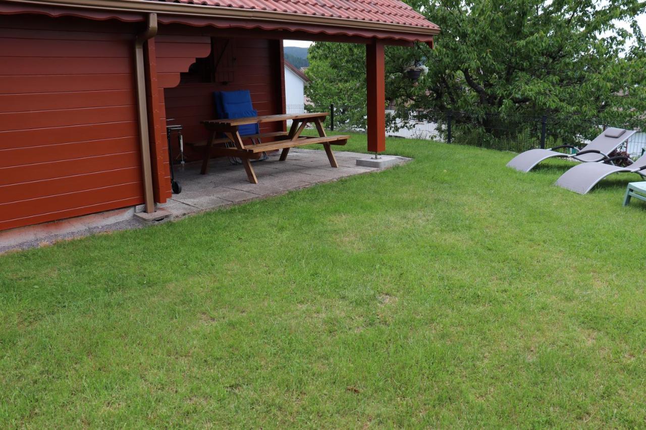 Des Rochires Chalet *